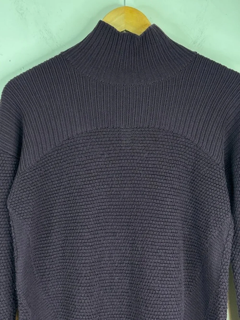 Lululemon Warm and Restore Sweater Size 8 Purple 100% Merino Wool Mock Neck Ski